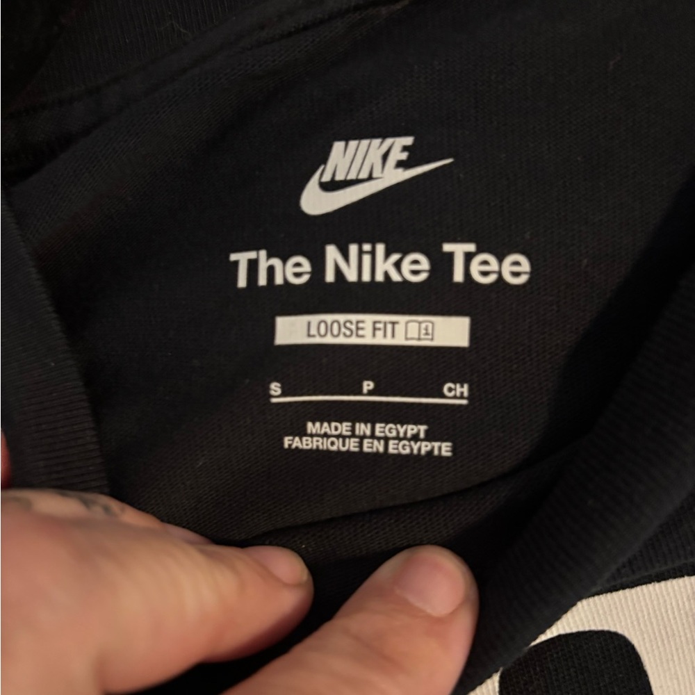 Nike Women's Black Apparel - Picture 6 of 6
